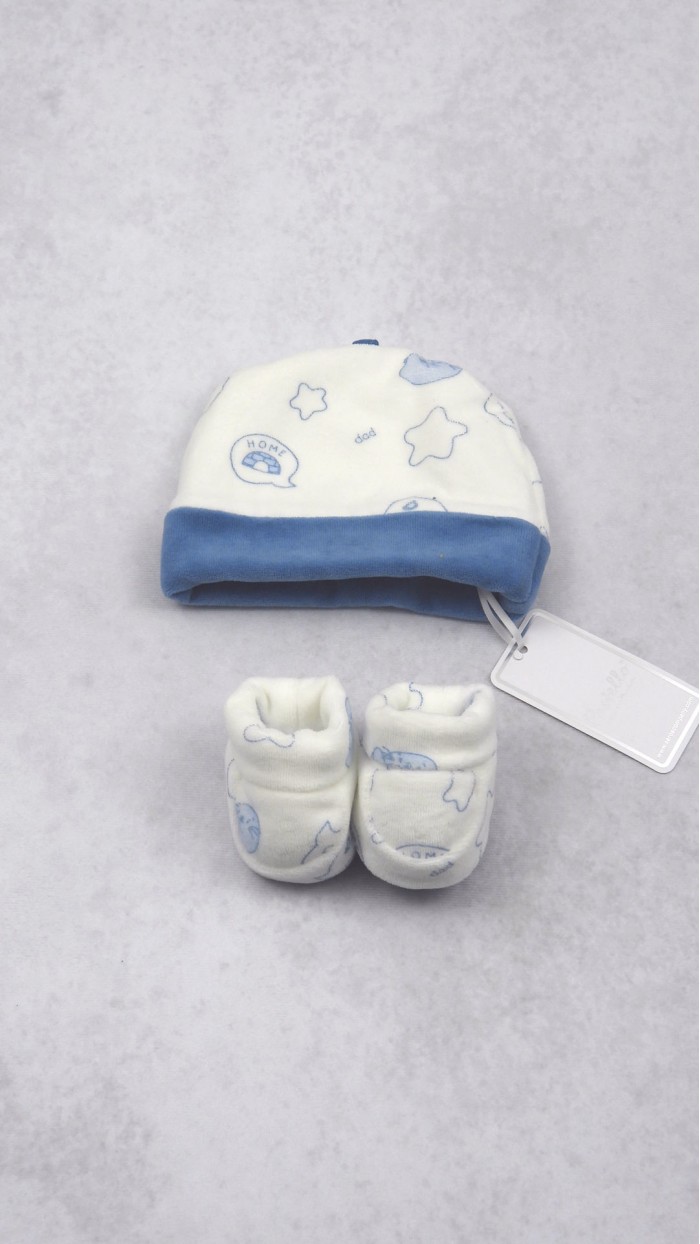 Pastello Set Newborn Cap and Socks PC13K2